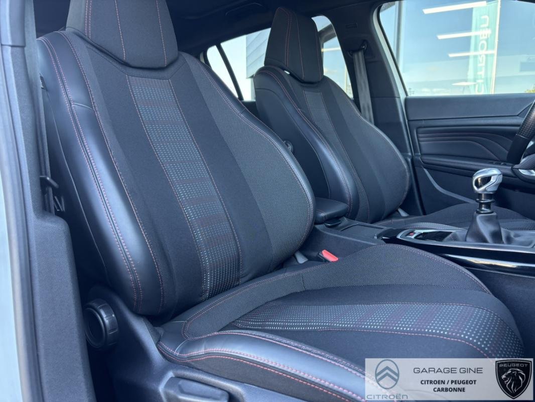 Peugeot 308 - Photo 9