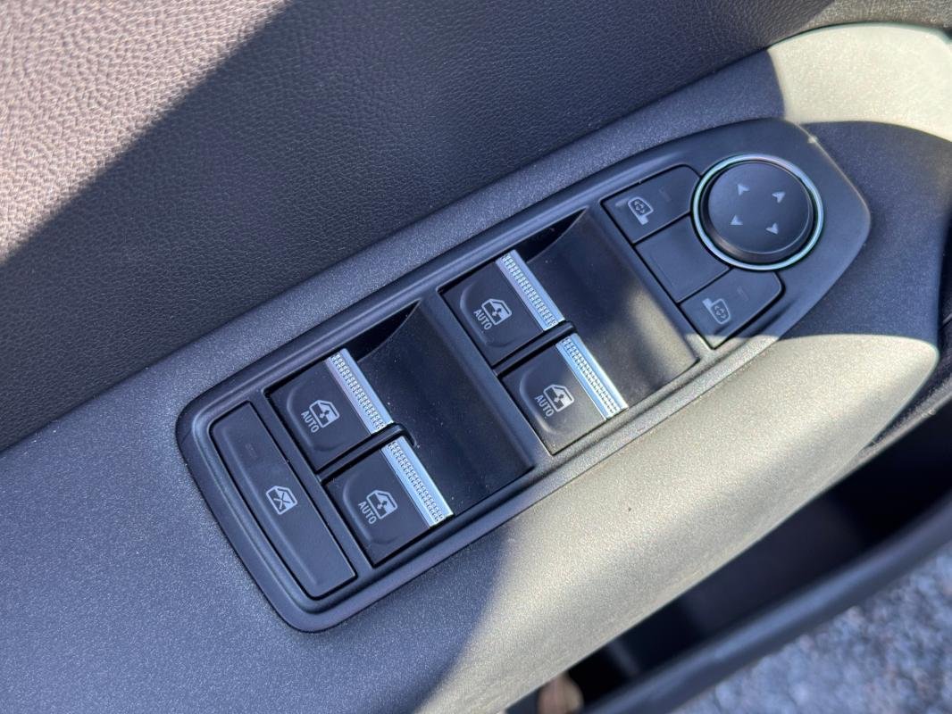 Renault Captur - Photo 11