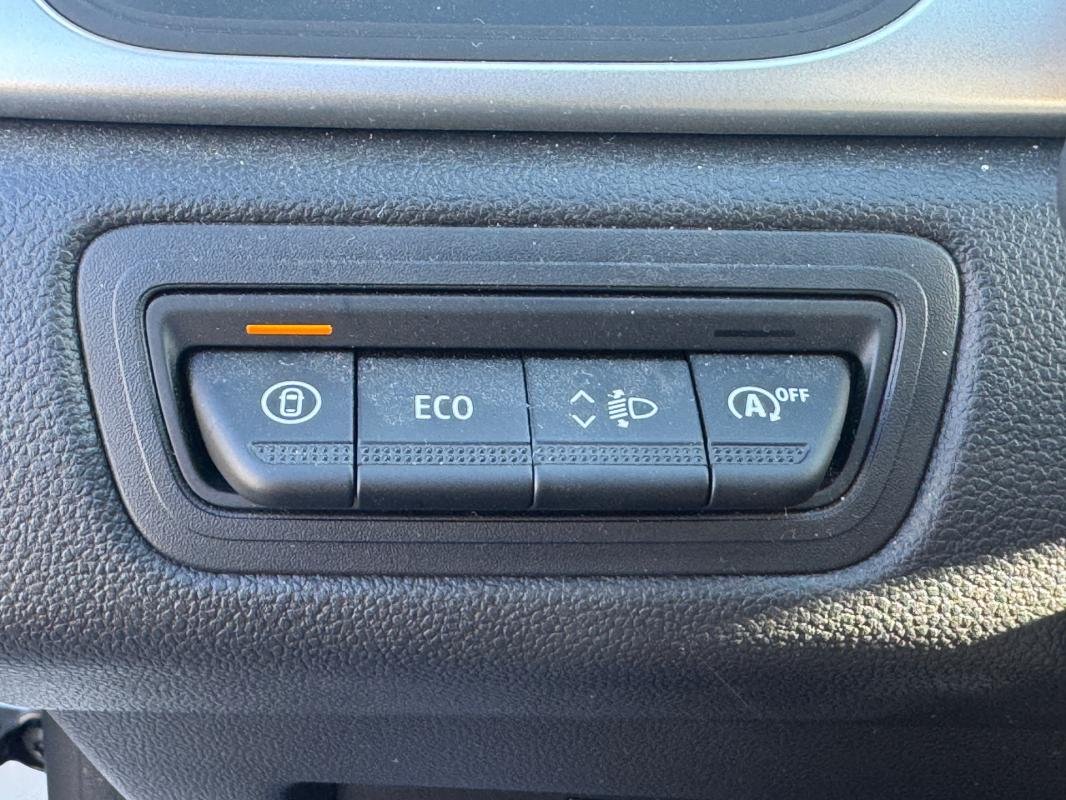 Renault Captur - Photo 12