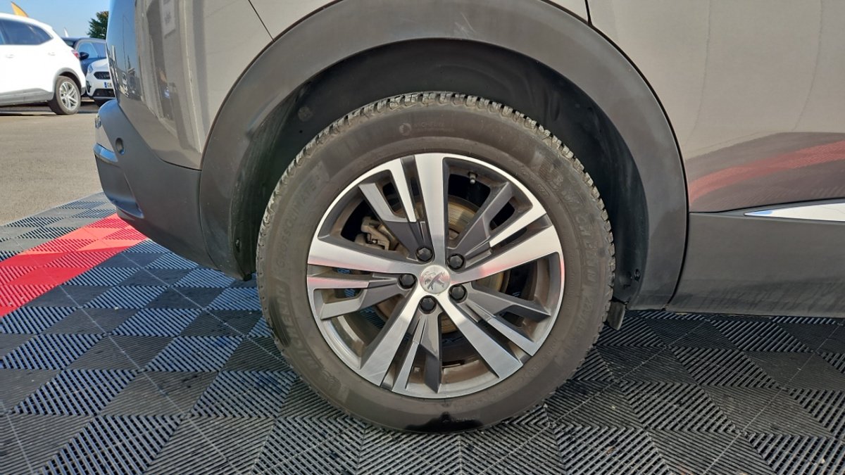 Peugeot 3008 - Photo 8