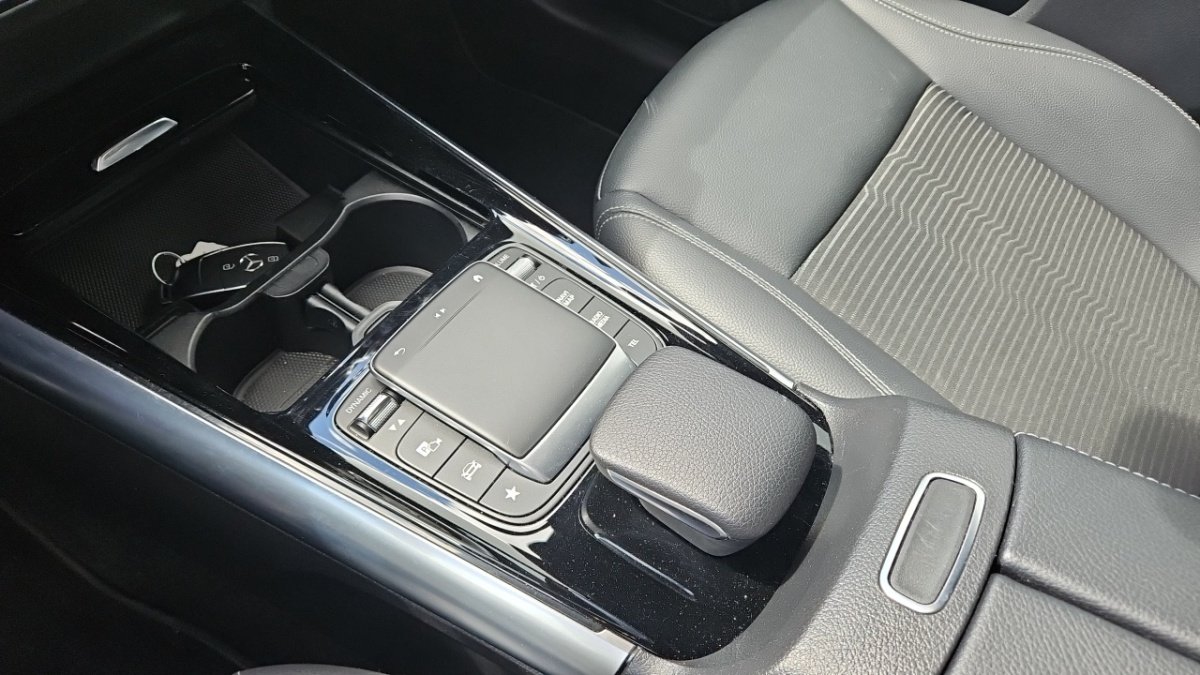 Mercedes Gla - Photo 27
