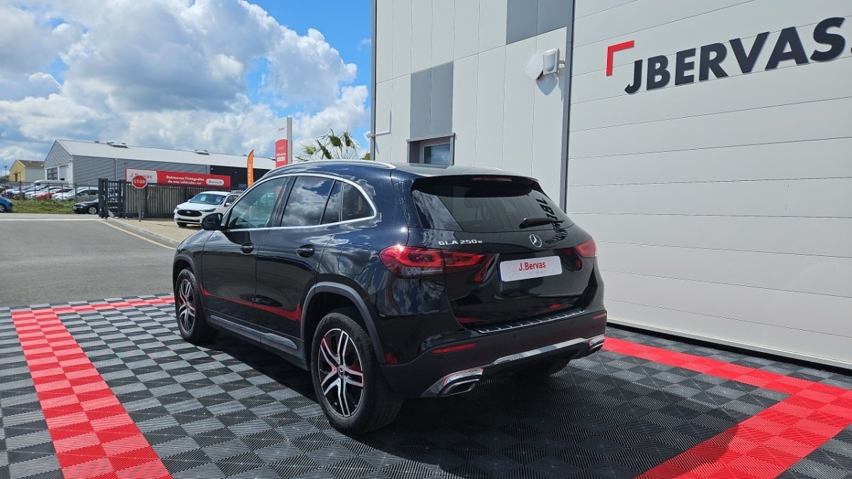 Mercedes Gla - Photo 3