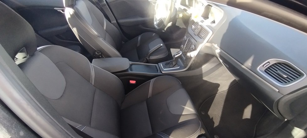 Volvo V40 - Photo 5