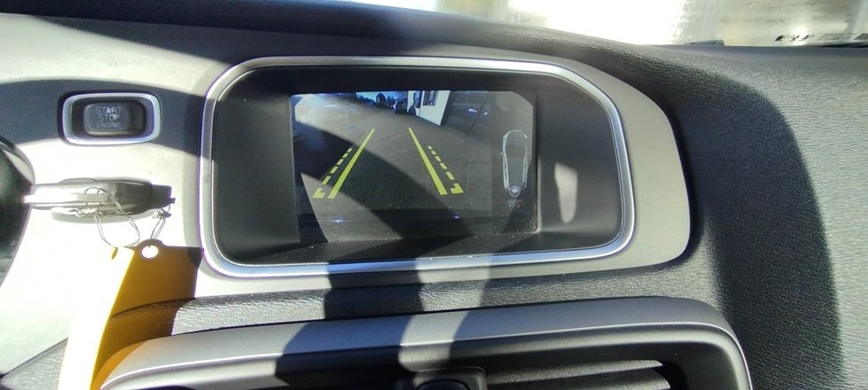Volvo V40 - Photo 8
