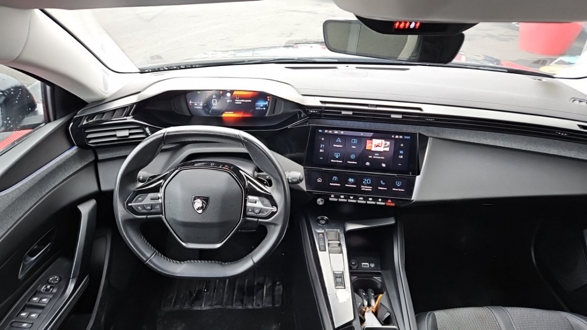 Peugeot 308 SW - Photo 15