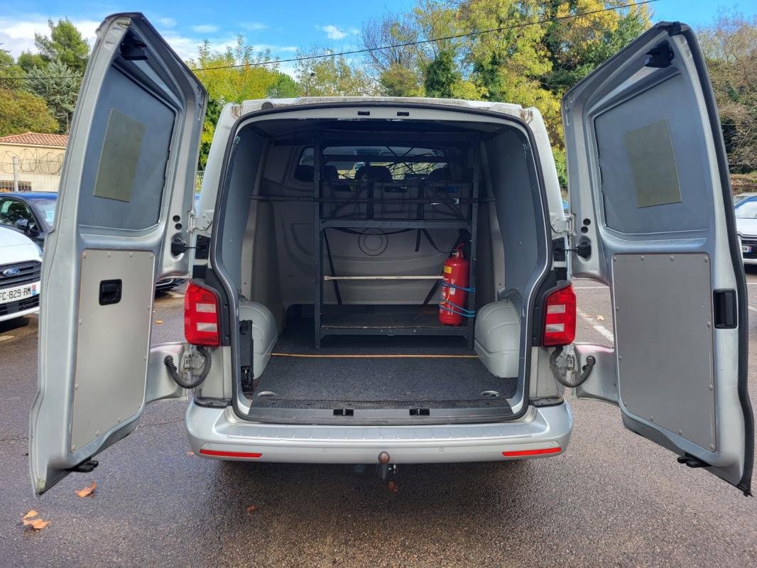 Volkswagen Transporter - Photo 10