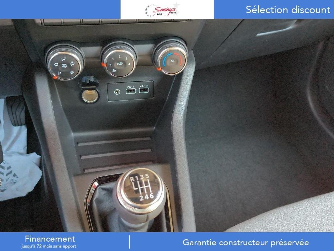 Renault Clio - Photo 28