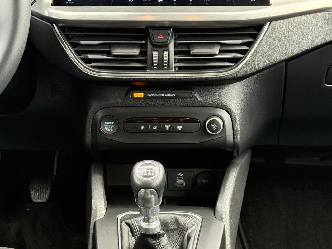 Ford Focus - Photo 10
