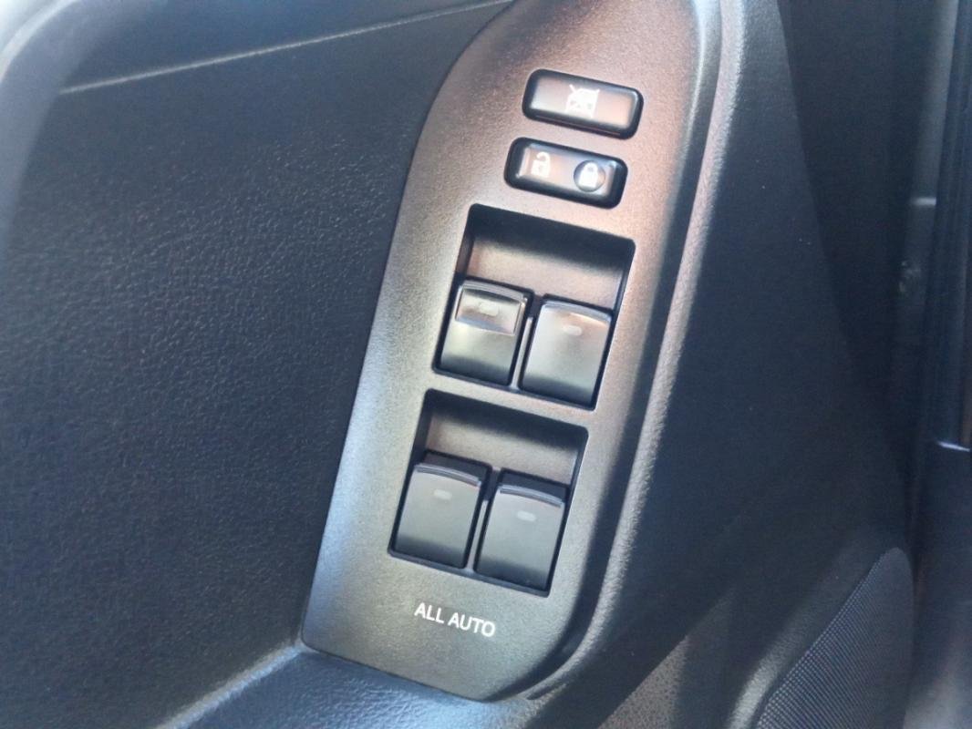 Toyota Land Cruiser - Photo 19