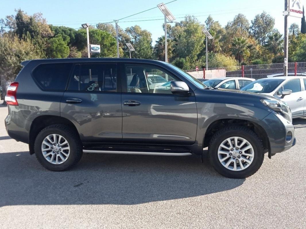 Toyota Land Cruiser - Photo 50