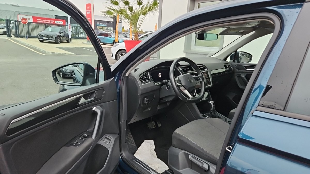 Volkswagen Tiguan - Photo 15