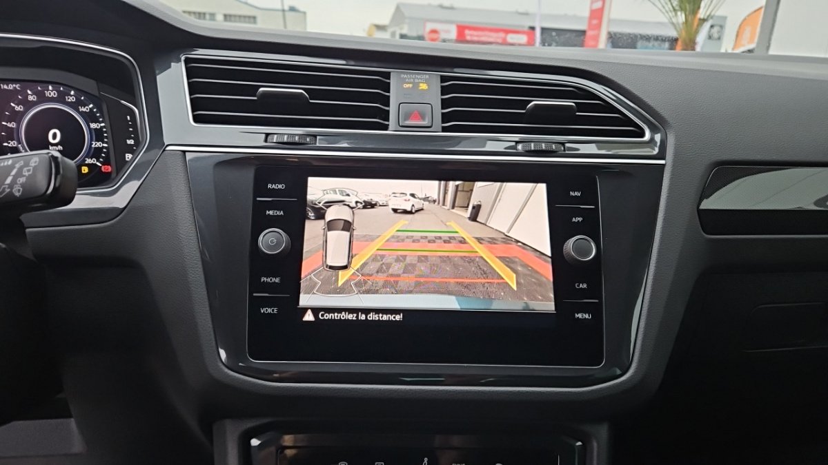 Volkswagen Tiguan - Photo 19