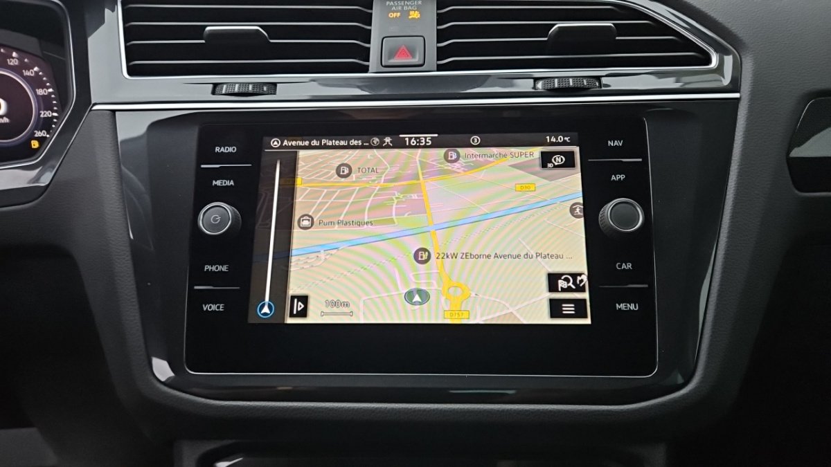 Volkswagen Tiguan - Photo 20