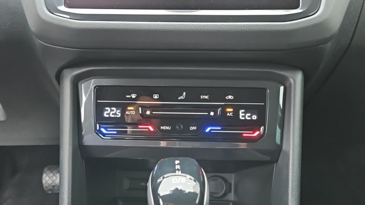 Volkswagen Tiguan - Photo 30