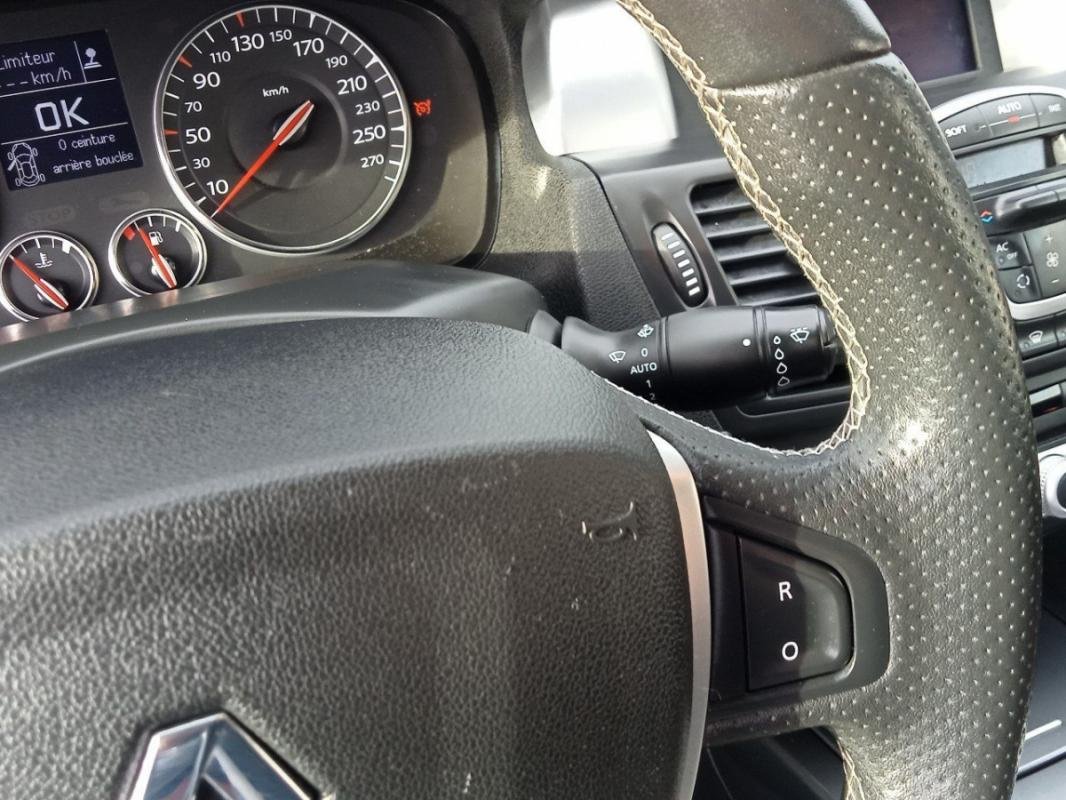 Renault Laguna Coupé - Photo 14