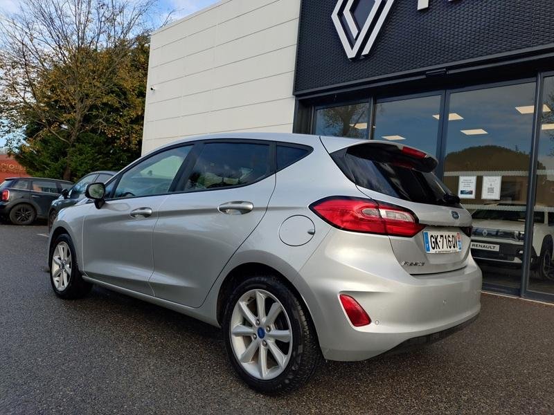 Ford Fiesta - Photo 2