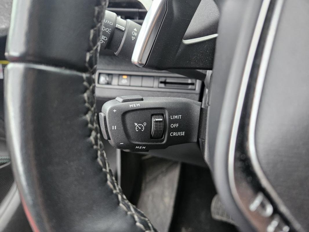 Peugeot 5008 - Photo 26