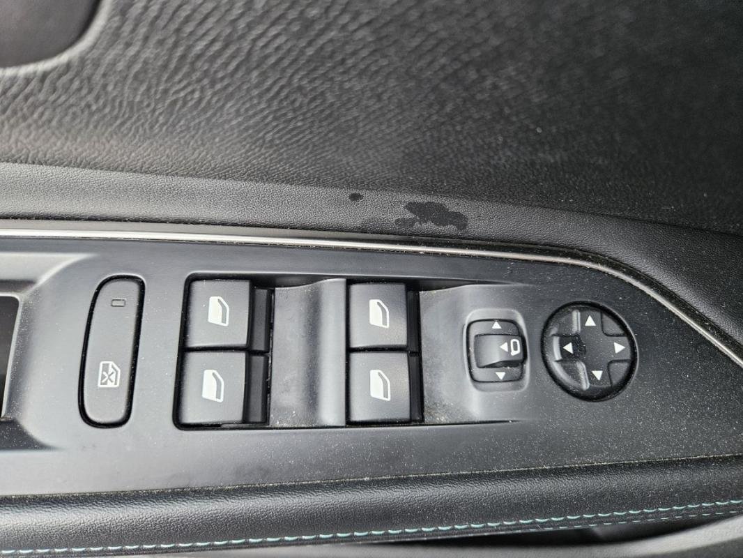 Peugeot 5008 - Photo 29