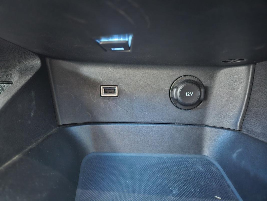 Peugeot 5008 - Photo 32
