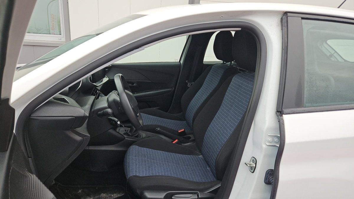 Peugeot 208 affaire - Photo 12