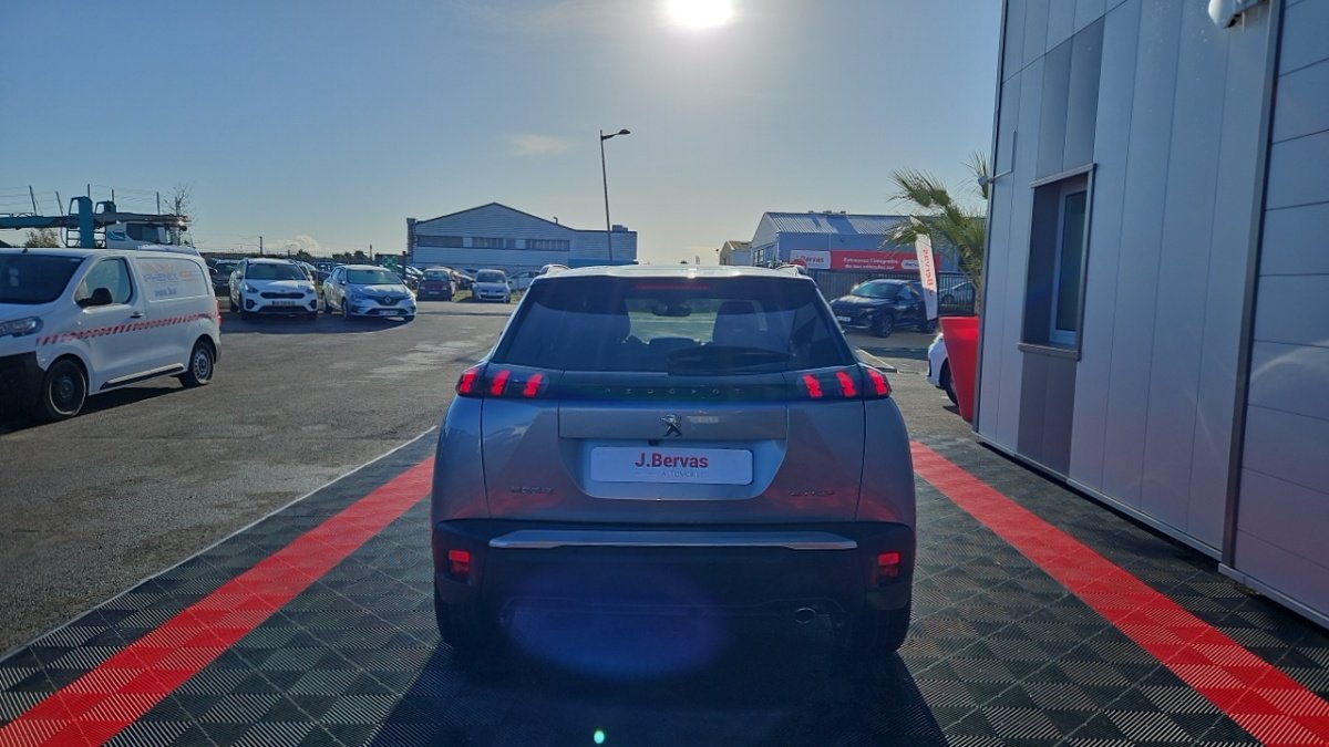 Peugeot 2008 - Photo 4