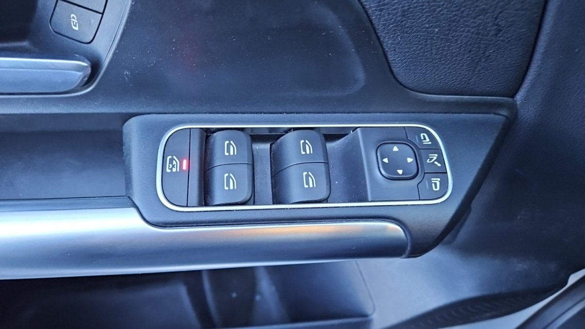 Mercedes Gla - Photo 25
