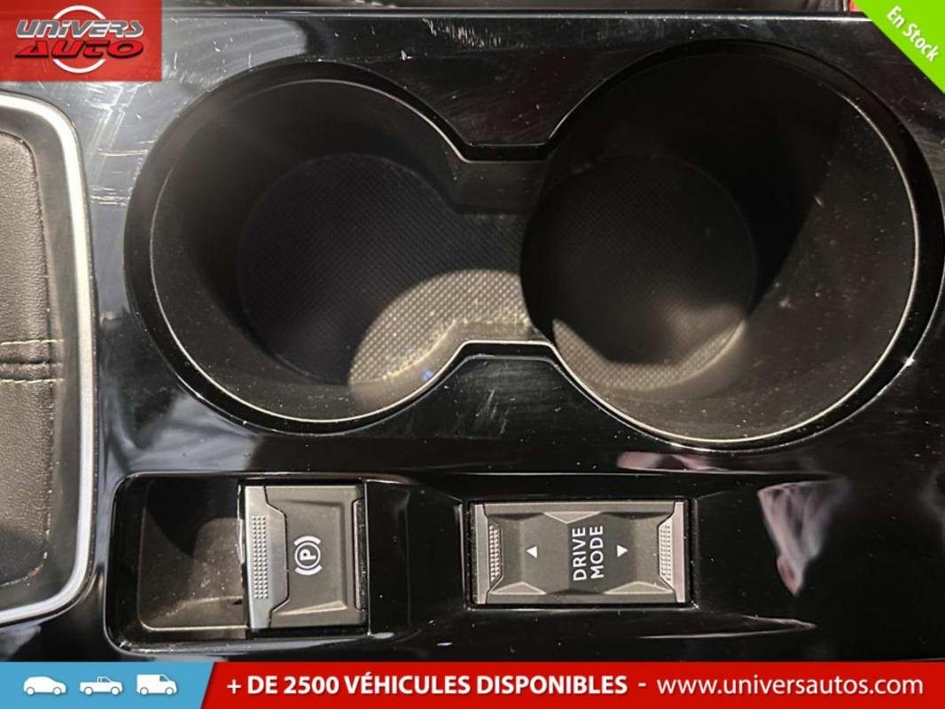 Peugeot 2008 - Photo 12
