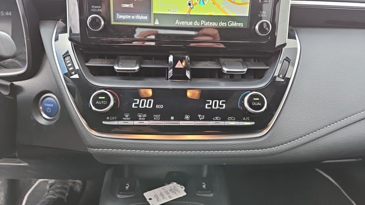 Toyota Corolla - Photo 26