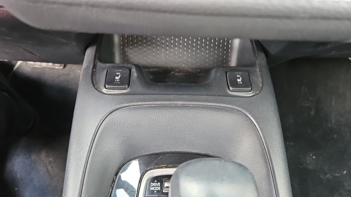 Toyota Corolla - Photo 28