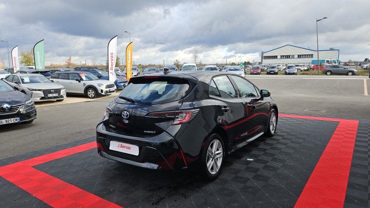 Toyota Corolla - Photo 5