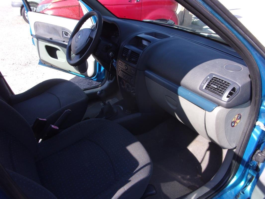 Renault Clio - Photo 11