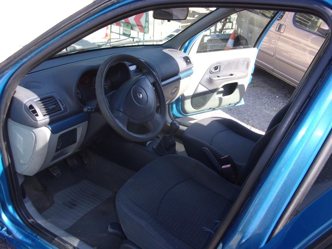 Renault Clio - Photo 10