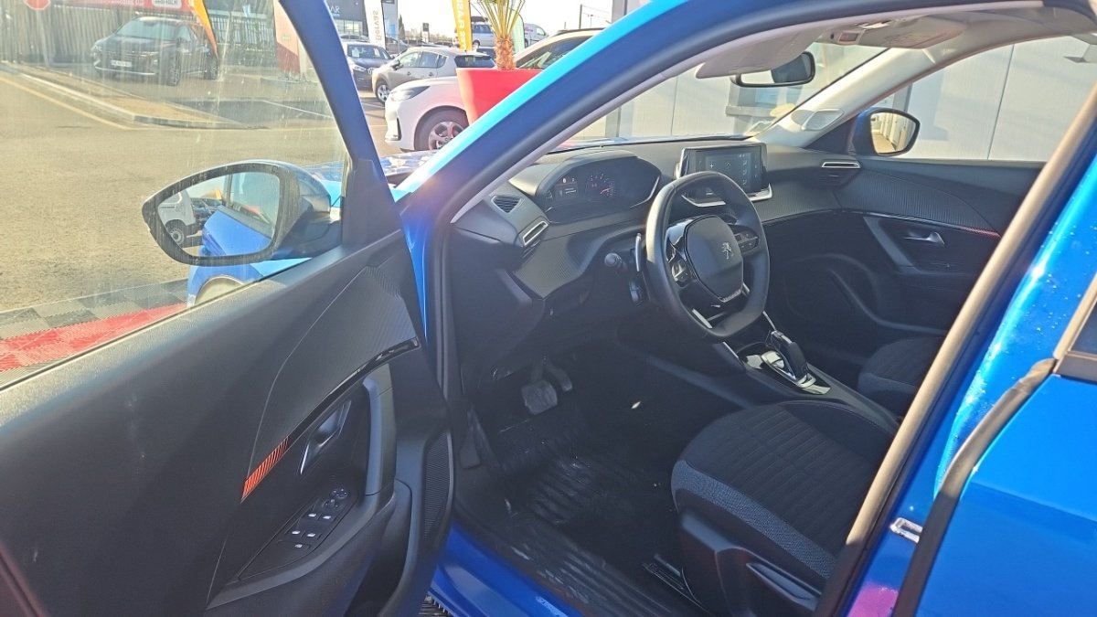 Peugeot 2008 - Photo 12