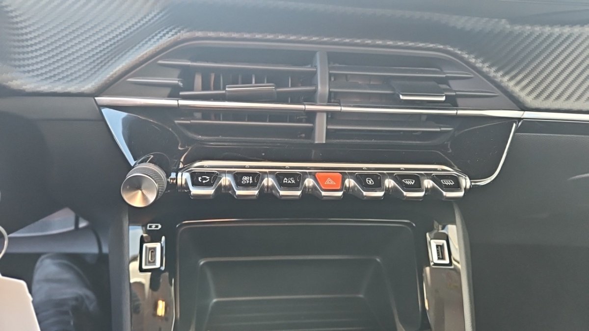 Peugeot 2008 - Photo 21