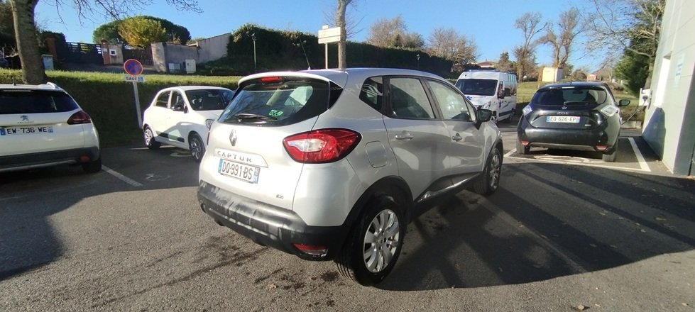Renault Captur - Photo 3