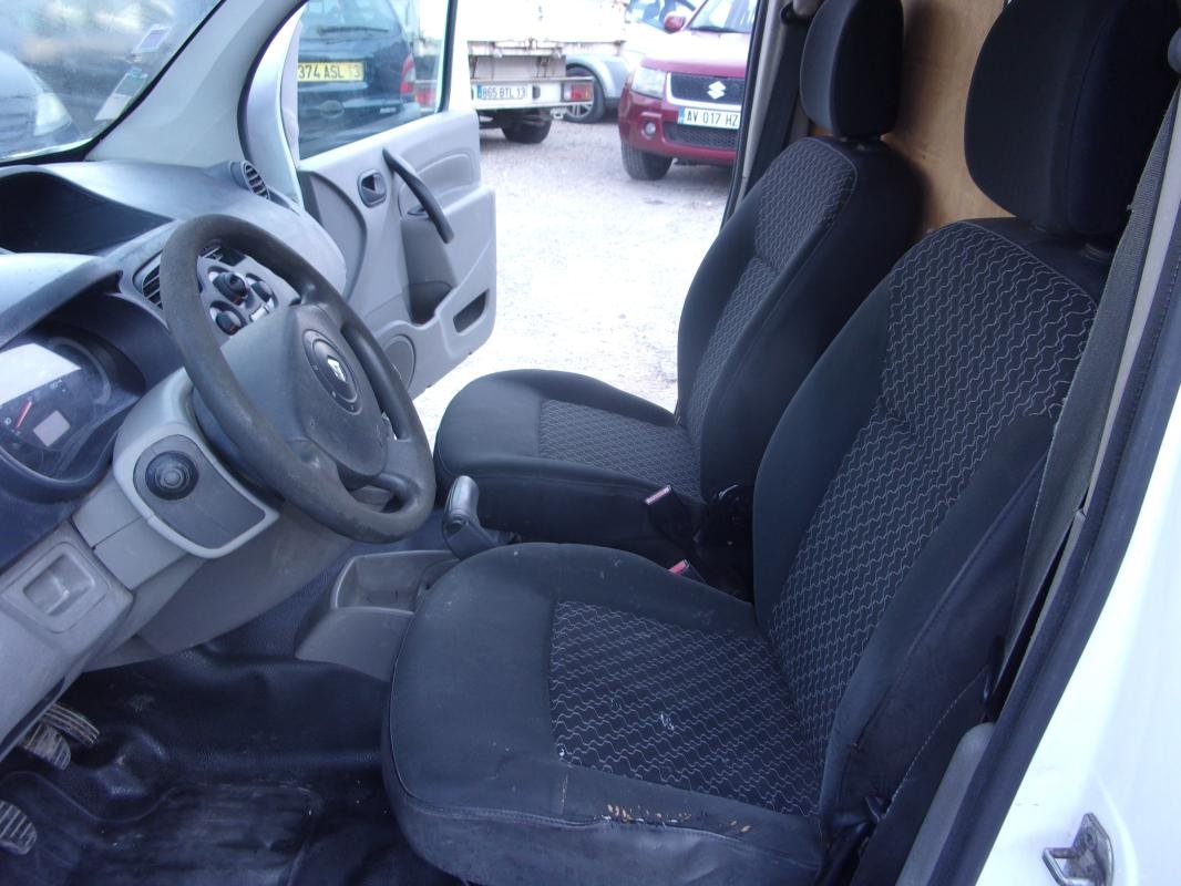 Renault Kangoo Express - Photo 10