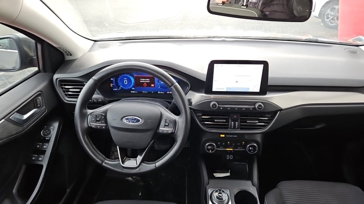 Ford Focus - Photo 16