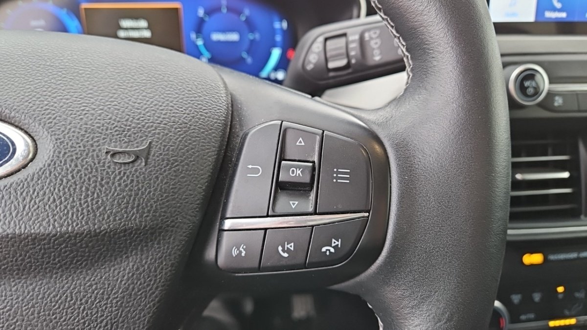 Ford Focus - Photo 21