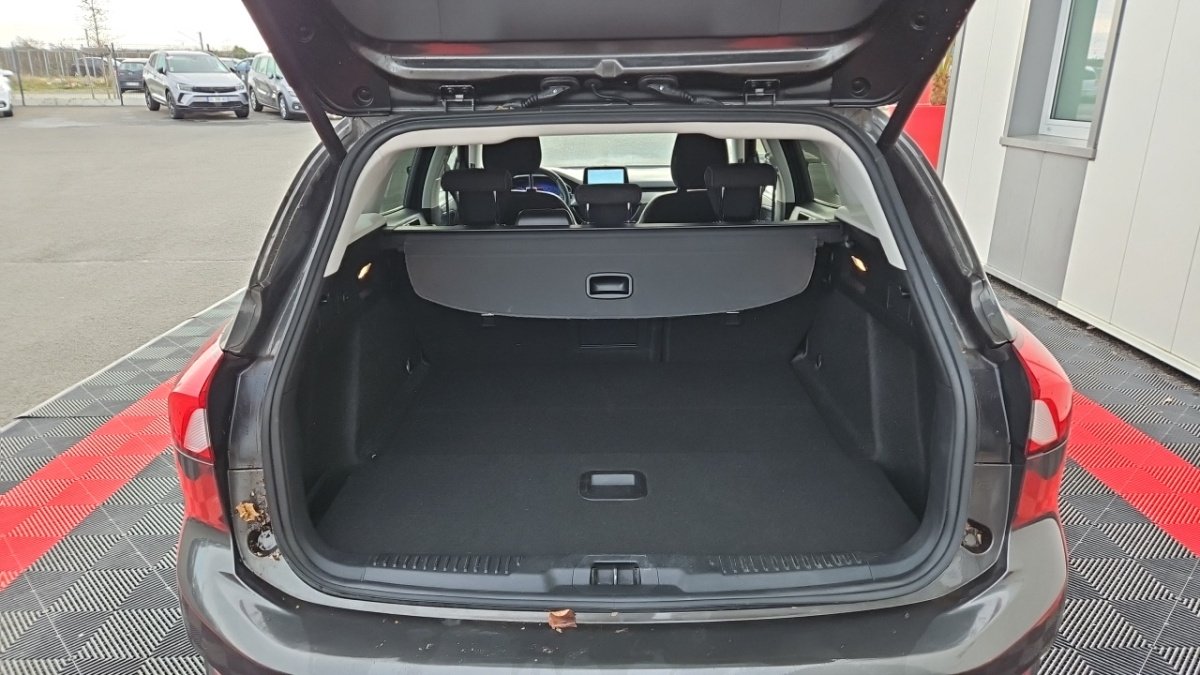 Ford Focus - Photo 9
