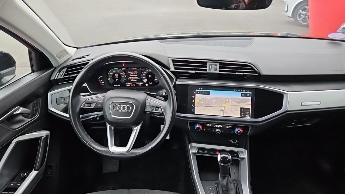 Audi Q3 - Photo 14