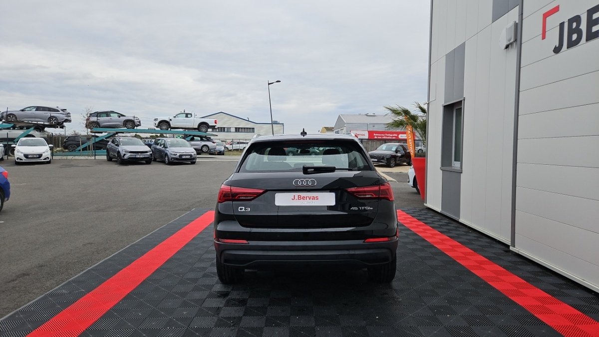 Audi Q3 - Photo 4
