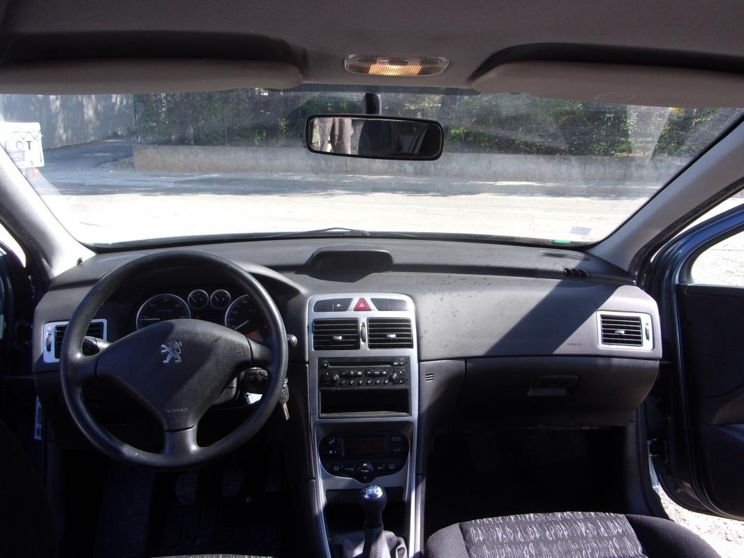 Peugeot 307 - Photo 10