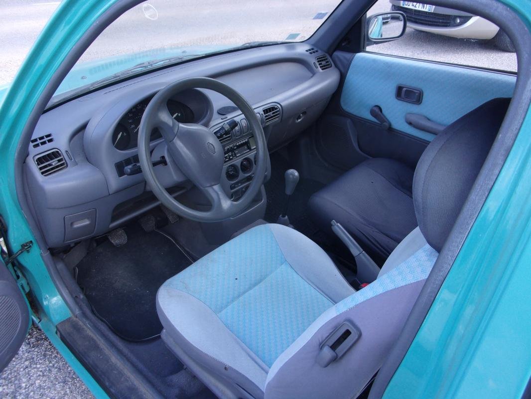 Nissan Micra - Photo 6
