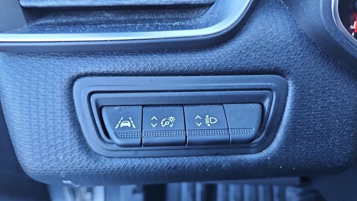 Renault Clio - Photo 24