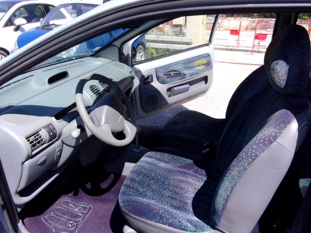 Renault Twingo - Photo 11