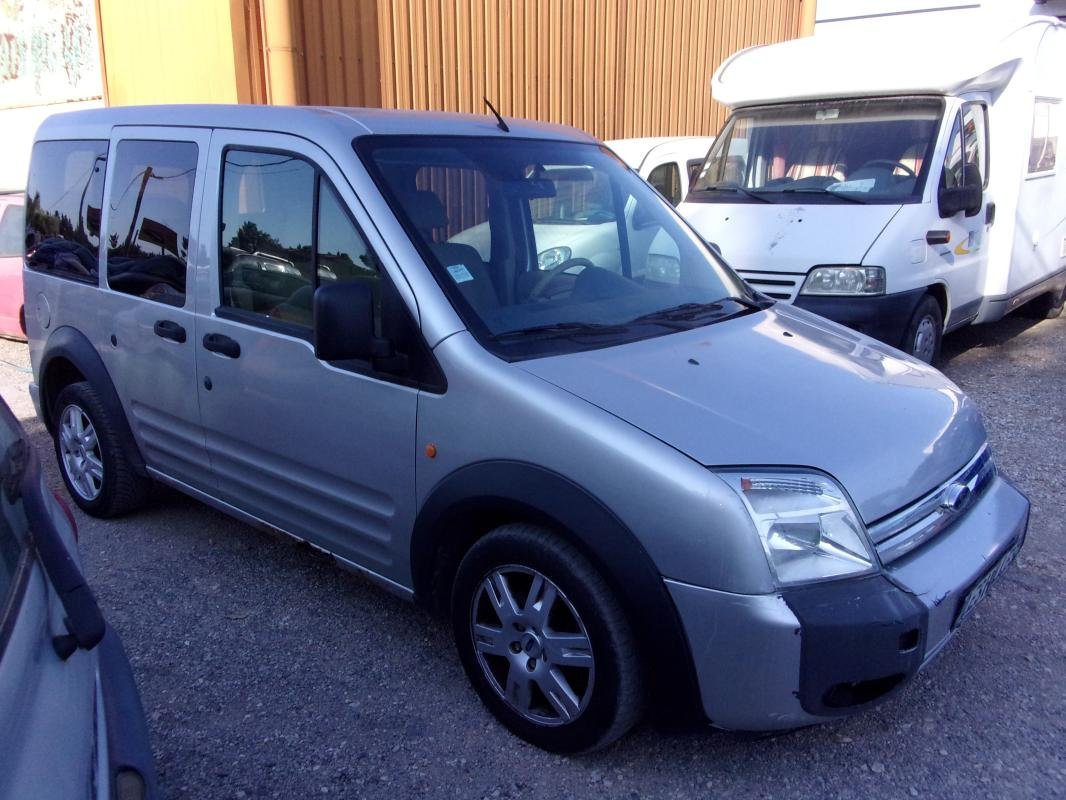 Ford Tourneo Connect - Photo 7