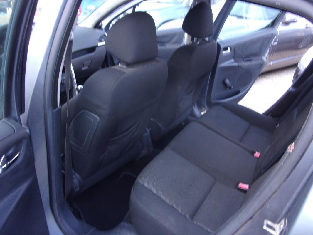 Peugeot 207 - Photo 11