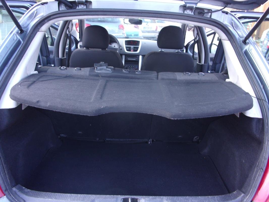 Peugeot 207 - Photo 6