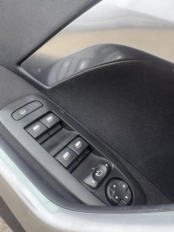Peugeot 2008 - Photo 13