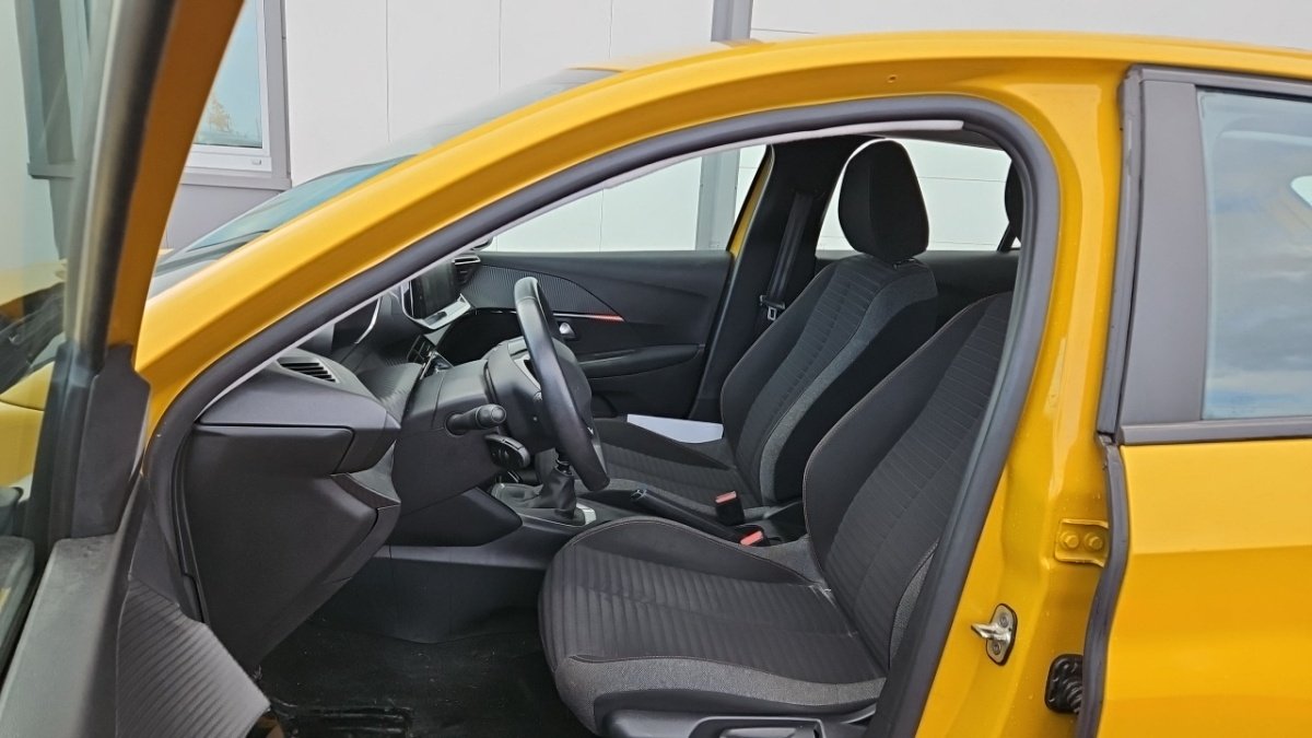 Peugeot 208 - Photo 13